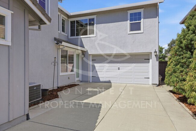 Photo - 2127 Ranch View Dr