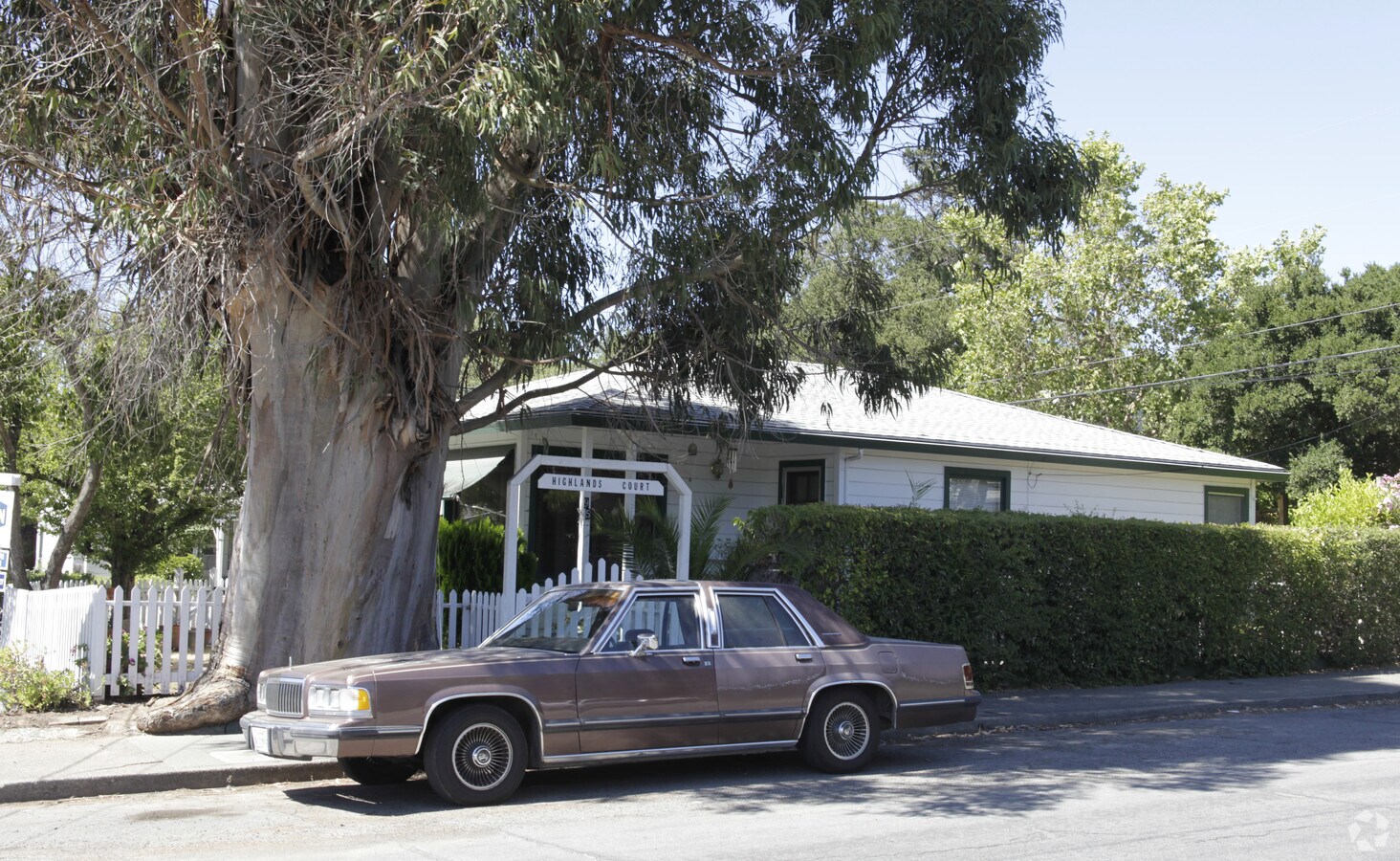 Photo - Highlands Court