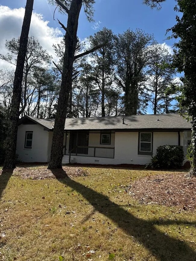 Photo - Spacious 4BR/3BA Retreat in Decatur