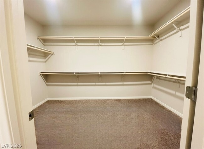 Photo - 7447 Ardenno St