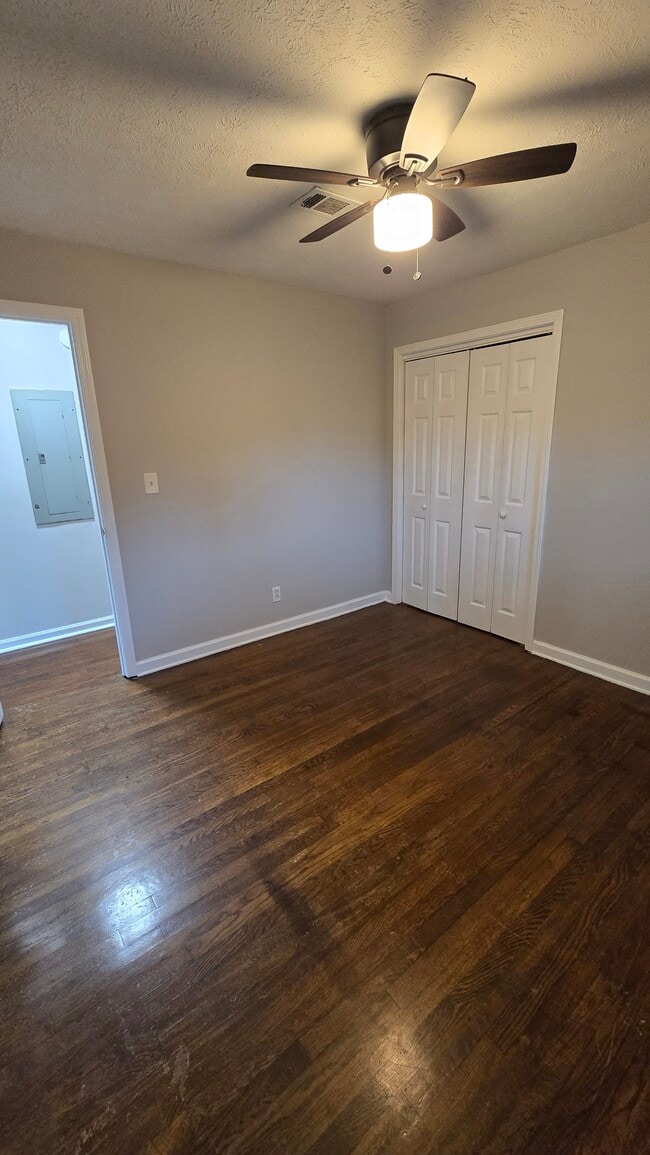 Photo - 5991 Peco Ln
