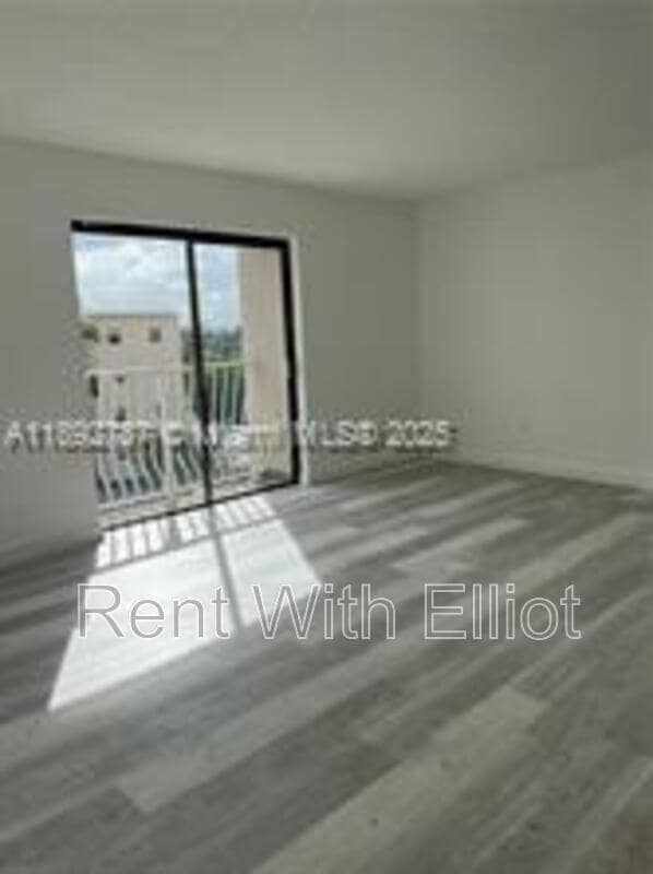 Photo - 500 NE 2nd St