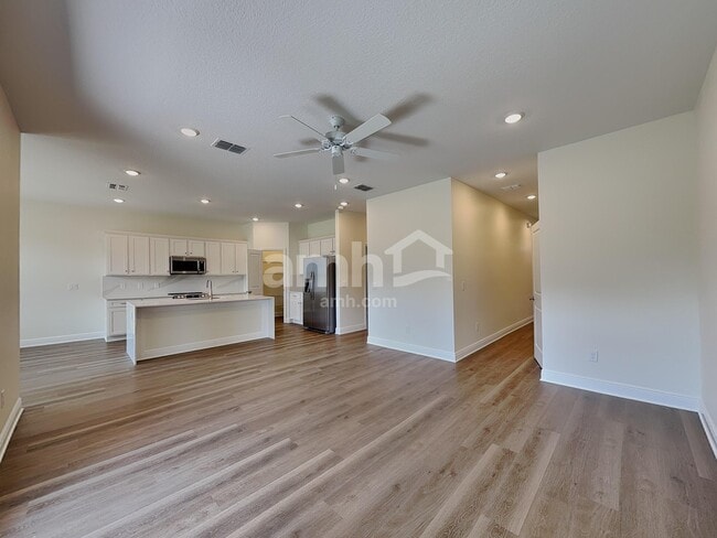 Photo - 4771 Tributary Ln