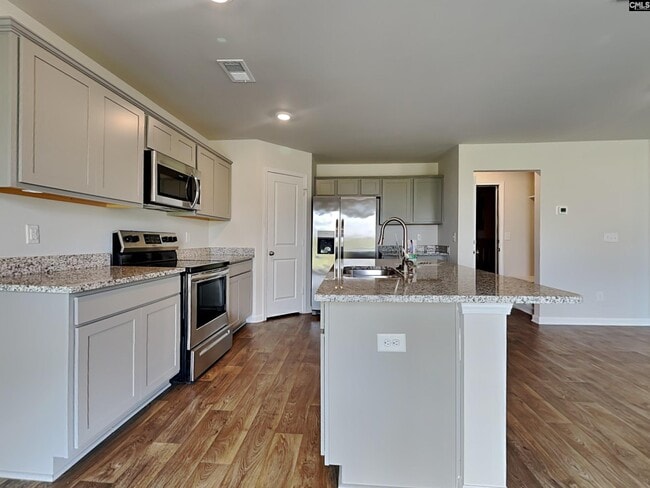 Photo - 469 Red Poll Wy