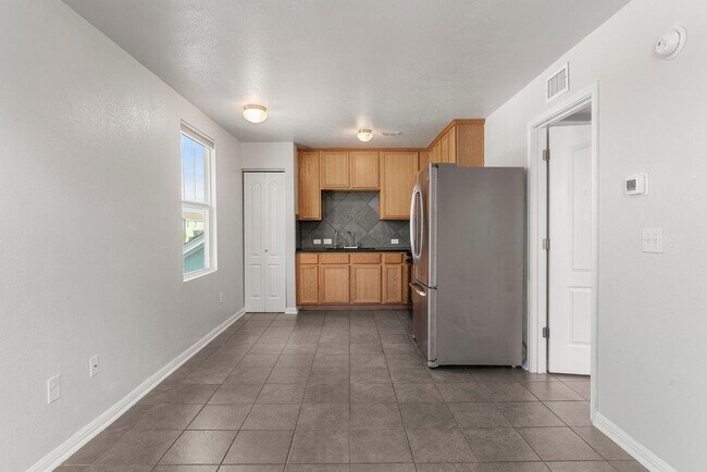 Photo - 1600 Arbor Knot Dr