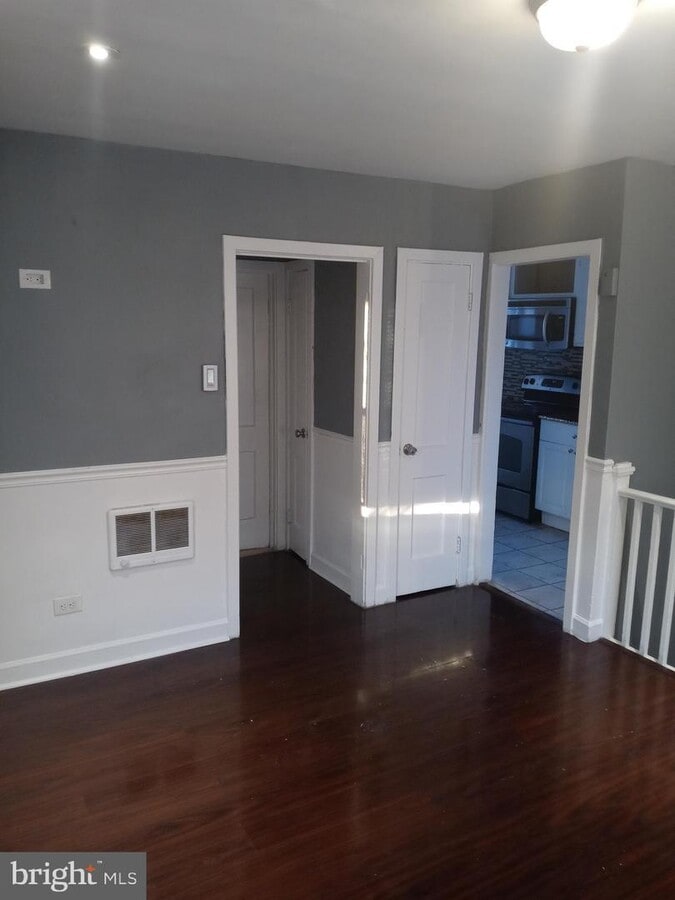 Photo - 800 E Jeffrey St