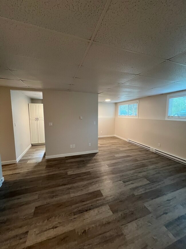 Photo - 1604-1645 45 St Unit 4