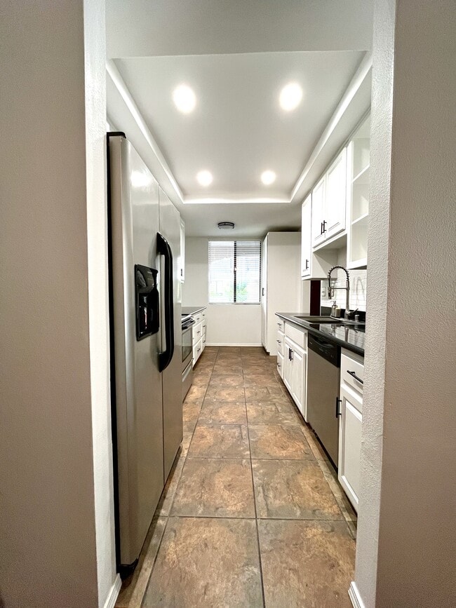 Building Photo - 4201 Via Marisol Unit 133 Rental