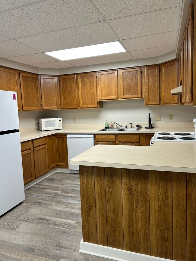 Building Photo - 153 W Seneca St Unit 153 W Seneca ST