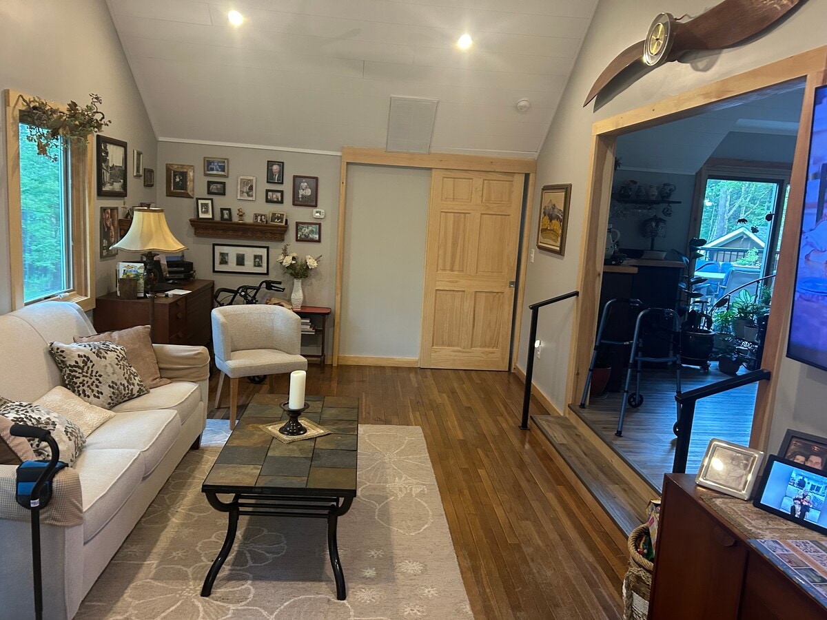 Photo - 264 Bald Hills Rd N