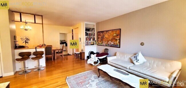 Building Photo - 573 Washington St Unit 19 Rental