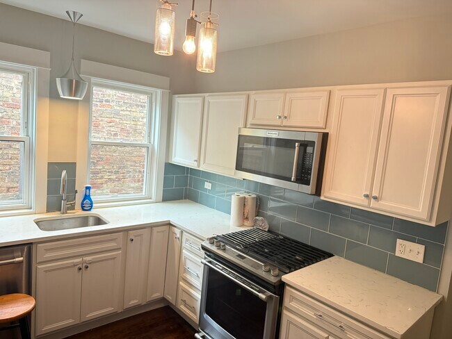 Photo - 202 N Marion St Unit 2