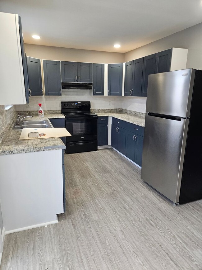 Photo - For Rent: Updated Middletown Townhome, Great Location - Available Now! – $1,650.00/Month