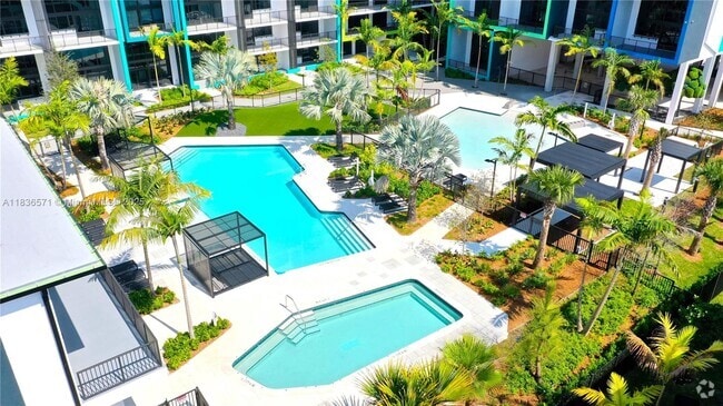 Building Photo - 4400 Sunrise Blvd Unit S2-B Rental