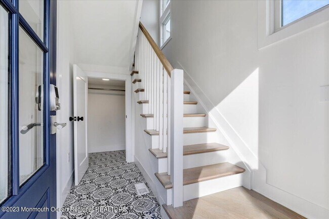 Photo - 701 Sunset Ave