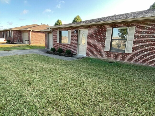 Building Photo - Oxford Place Apartments