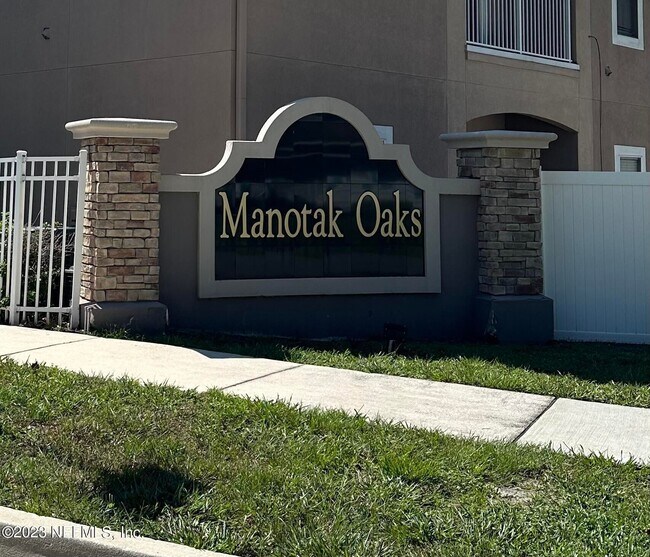 Photo - 6788 Manotak Oaks Dr Condo Unit 204