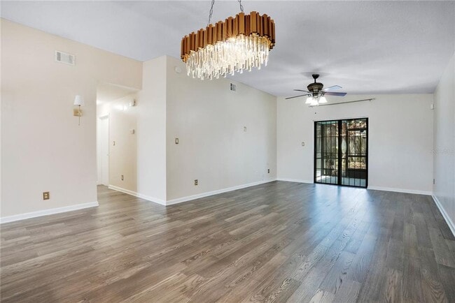 Photo - 4805 Kingston Cir