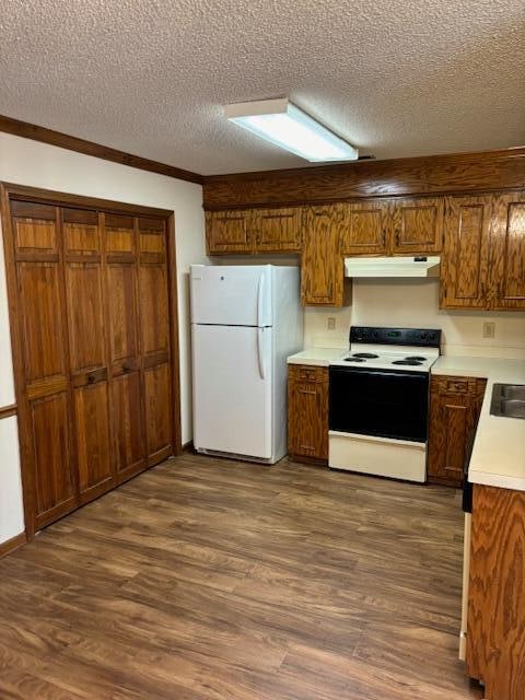 Photo - 2054 Essex Dr