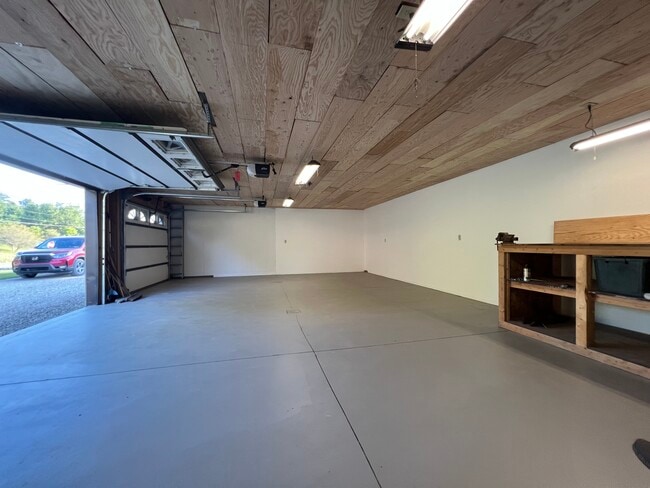 Building Photo - 344 Lenity School Rd Rental