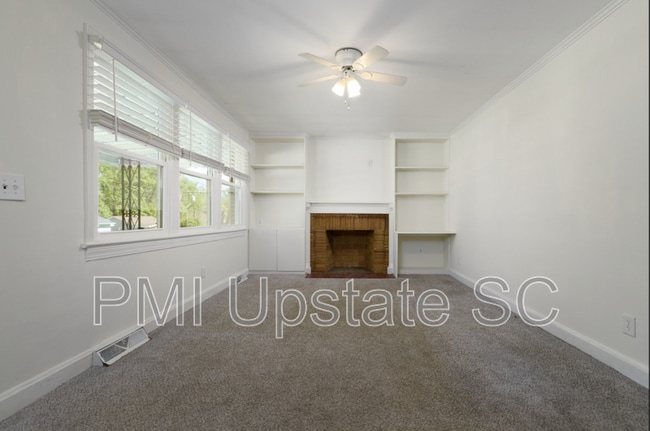 Photo - 102 Tiffany Dr