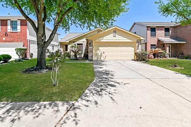 Building Photo - 15114 Blue Creek Ranch Dr Rental