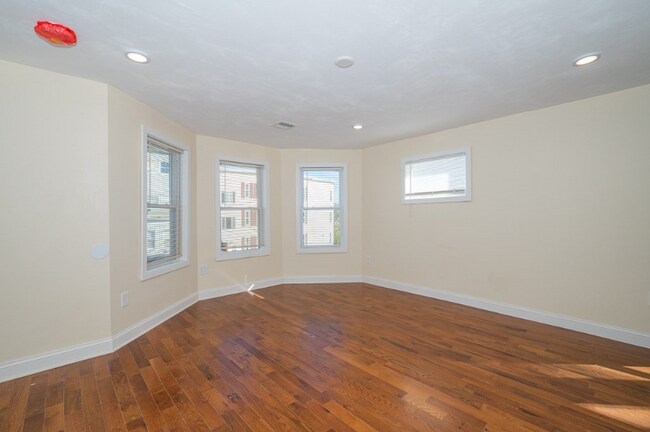 Photo - 13 Seward St Unidad 1