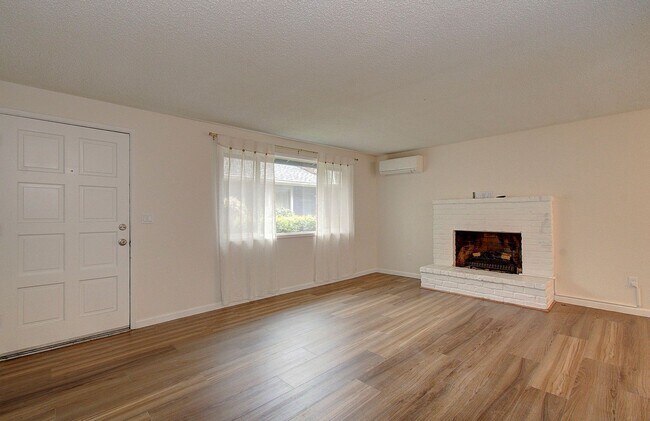 Photo - Heenan 2918-2920 Unit Heenan 2920-B