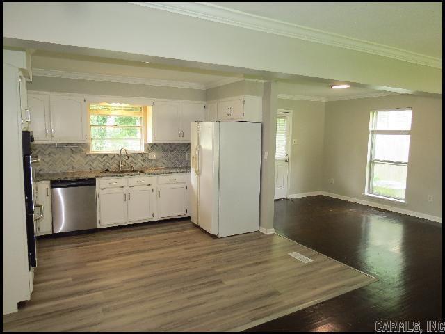 Photo - 607 S Market St