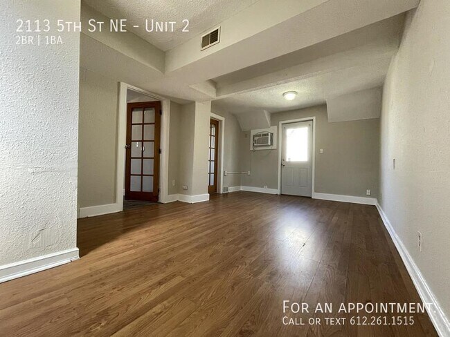 Photo - 2113 5th St NE Unit 2