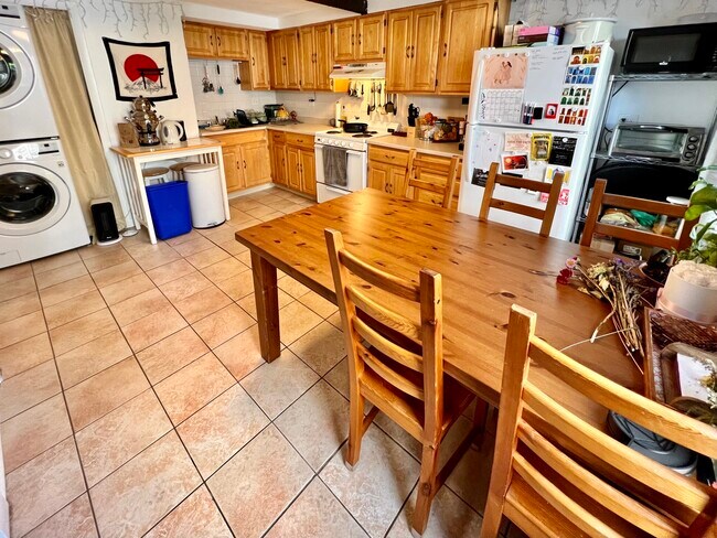 Building Photo - 15 5th St Unit 4A Rental