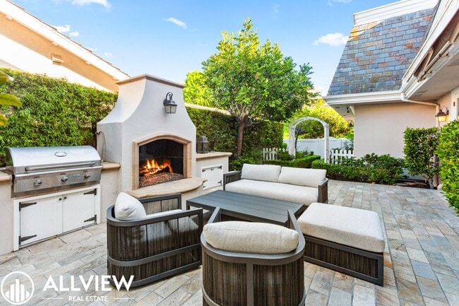 Building Photo - *Move In Special $1,500 Off First Month’s ... Rental