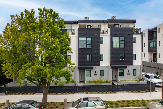 Edificio alternativo - Inizio