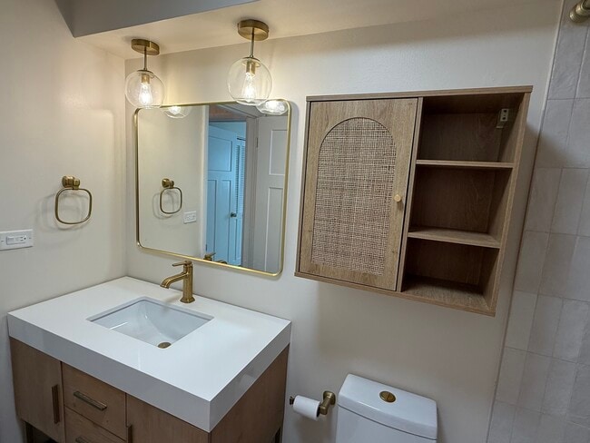 Photo - 6828 N Northwest Hwy