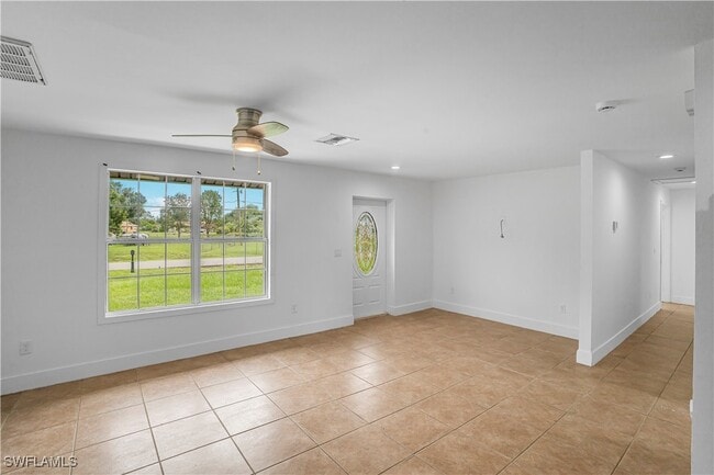 Photo - 803 Monroe Dr