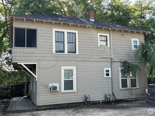 Building Photo - WS- ADAMS 1237/39/41 Unit 1239 N ADAMS Rental