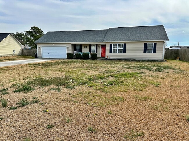 Building Photo - 134 Annie Rd