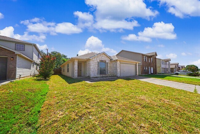 Photo - 11114 Hillsdale Loop