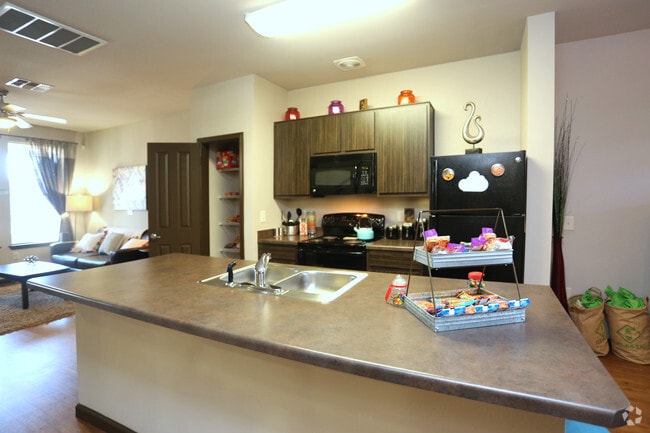 Large Kitchen with Pantry