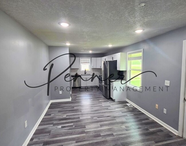 Photo - 8446 Oak St
