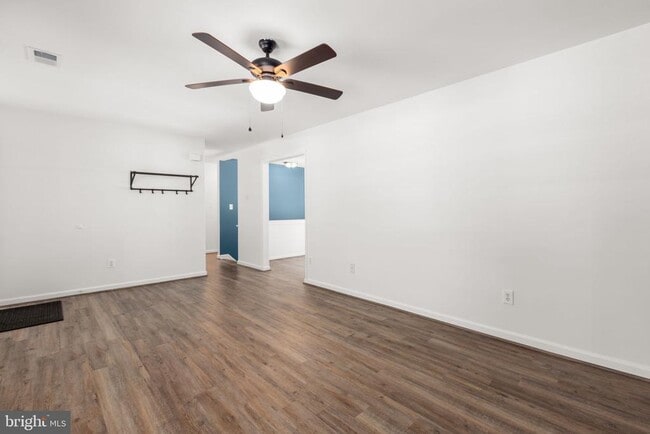 Photo - 11806 Camelot Way