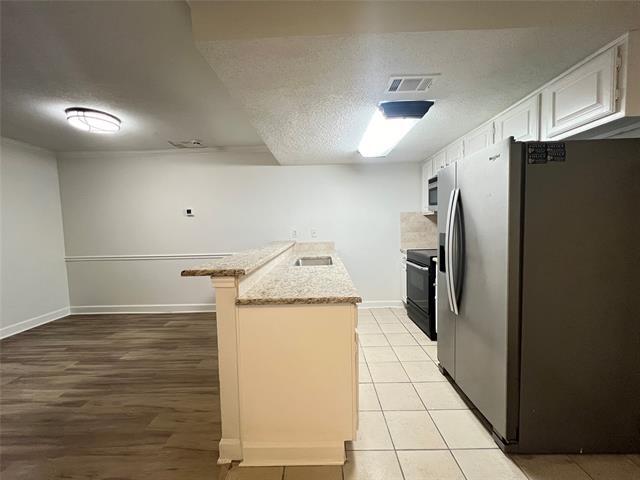 Photo - 2800 Keller Springs Rd