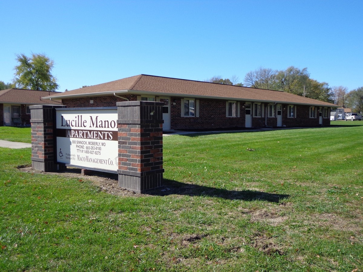 Photo - Lucille Manor