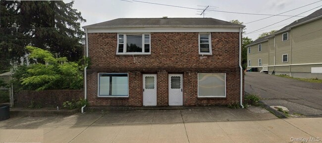 Building Photo - 93 E Railroad Ave