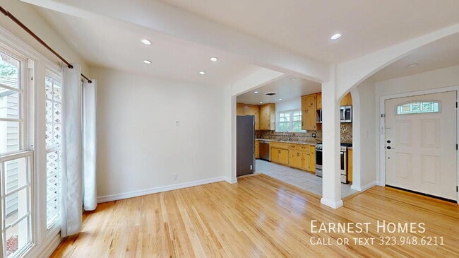 Photo - 19022 Sylvan St