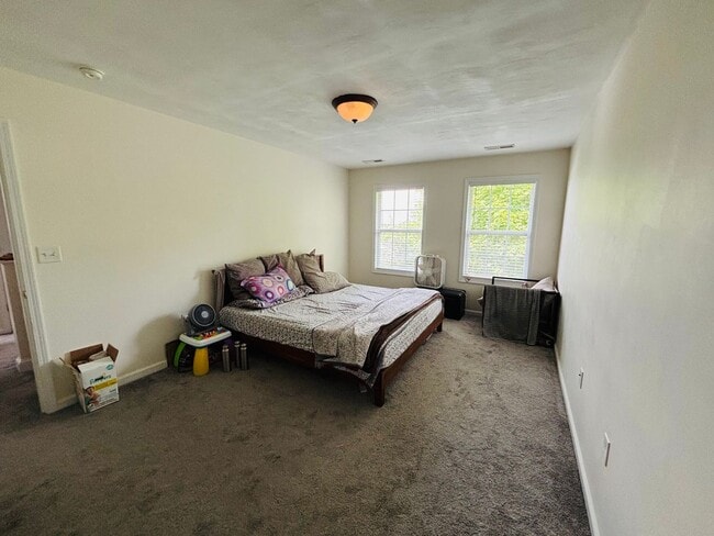 Photo - Spacious 4 Bedroom, 3.5 Bath House in New River Village