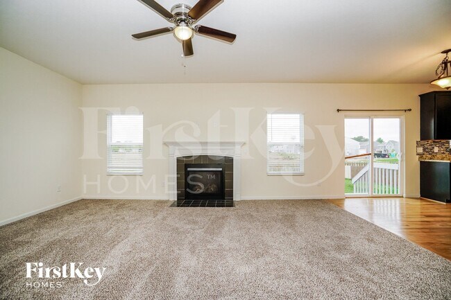 Photo - 79 Henderson Ln