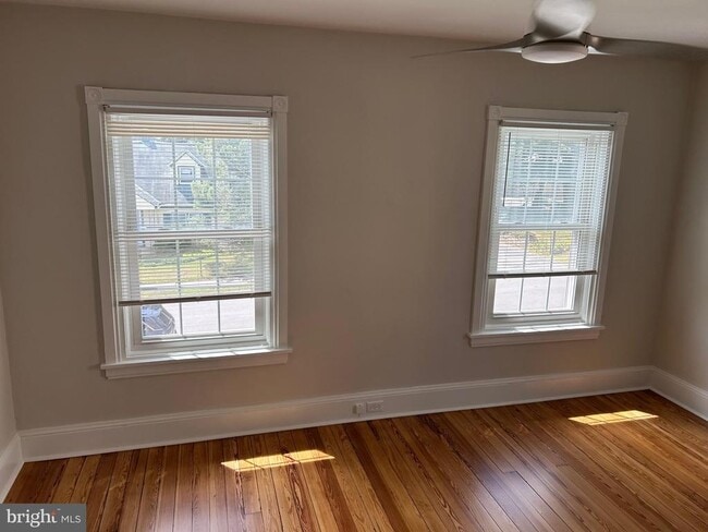 217 N Adams St Unit 2