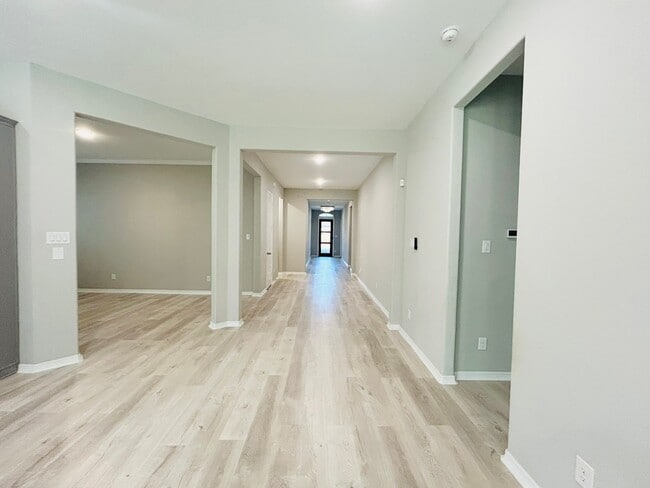 Photo - 18314 Southwood Creek Dr