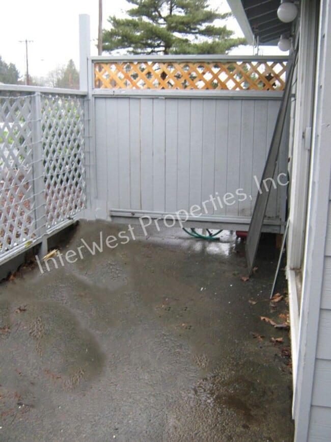 Photo - KRAM Unit 1040